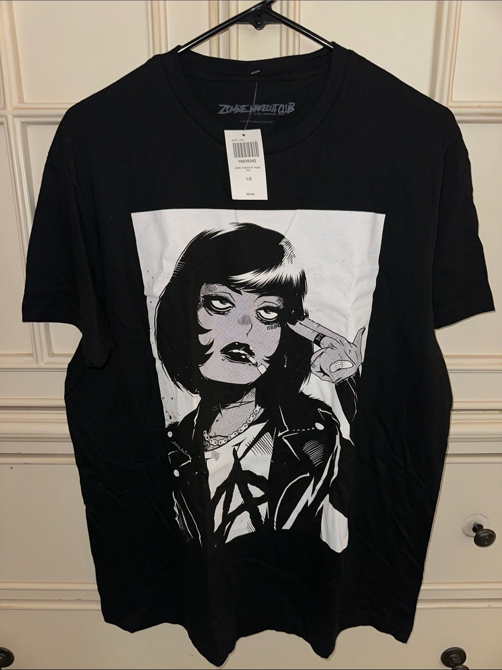 Black Short Sleeve Graphic Tee